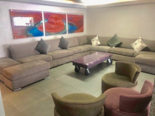 Casa En Venta En Lomas Hipódromo