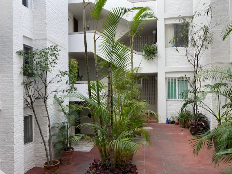 Departamento en Renta con Alberca y Seguridad 24/7 en Country Club, Guadalajara