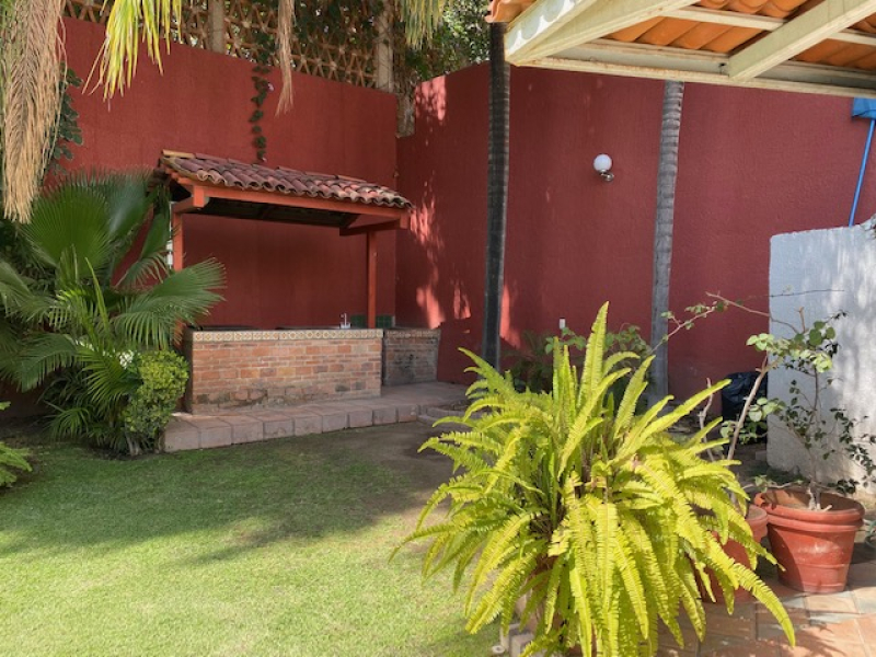 Departamento en Renta con Alberca y Seguridad 24/7 en Country Club, Guadalajara