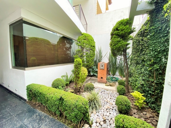 Casa en Venta en Hacienda de las Palmas