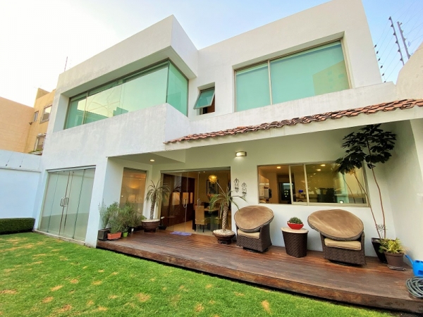 Casa en Venta en Hacienda de las Palmas