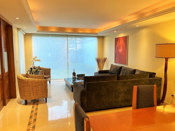Casa en Venta en Hacienda de las Palmas