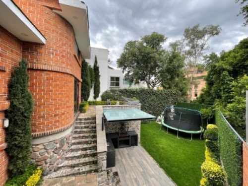 CASA EN VENTA EN LOMAS DE SANTA FE PRIVADA 