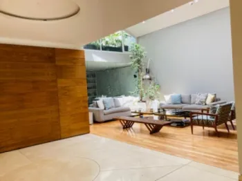 Casa En Venta Con Jardin En  Bosques De Las Lomas, Conjunto
