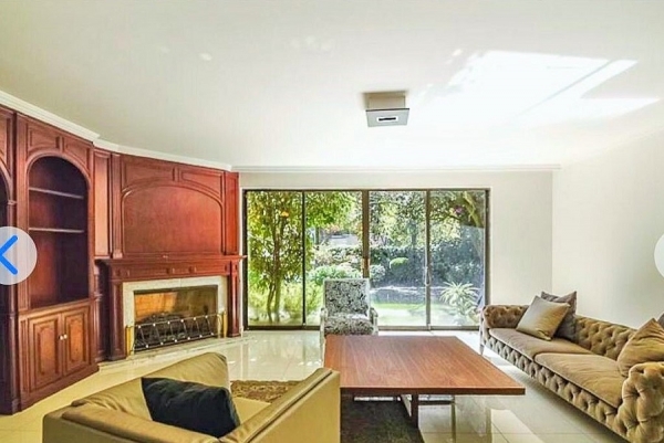 Casa en Venta en Bosques de las Lomas