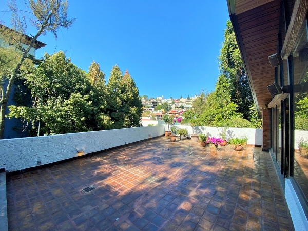 Casa en Venta en Bosque de las Lomas