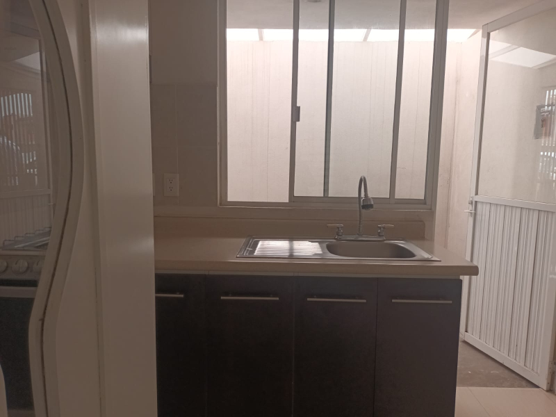 Casa En Renta En Santiago Teyahualco 
