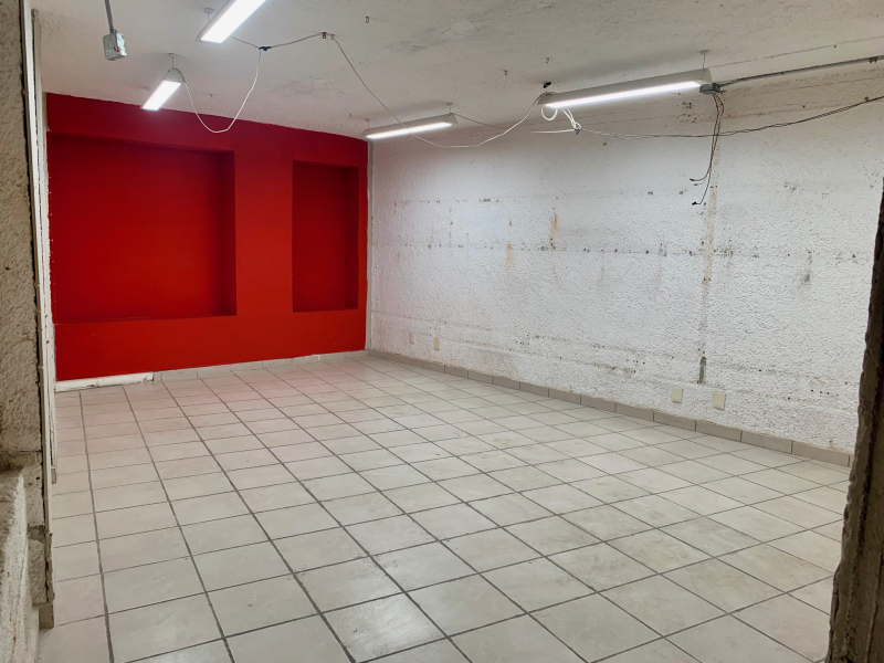 Edificio Oficinas RENTA ANZURES  Con Amplio Estacionamiento 
