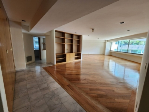 Departamento En Venta En Laureles