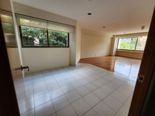 Departamento En Venta En Laureles