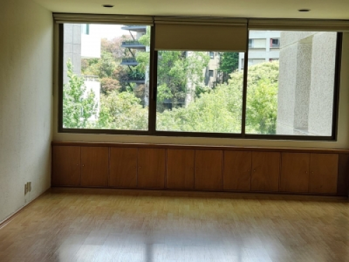 Departamento En Venta En Laureles