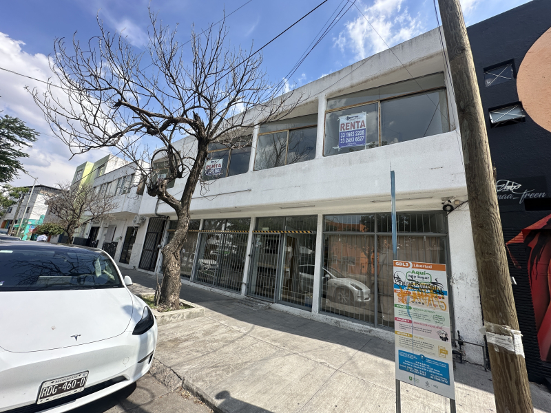 Local En Renta Av. De La Paz