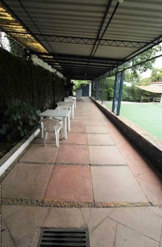 jacarandas y helechos, casa con uso de suelo comercial en venta.