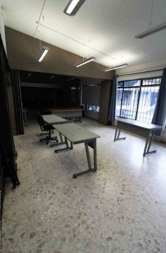 jacarandas y helechos, casa con uso de suelo comercial en venta.