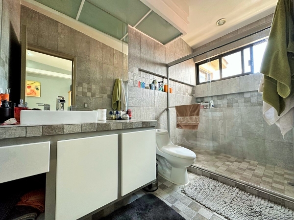 Casa en Condominio en Venta en Parques de la Herradura