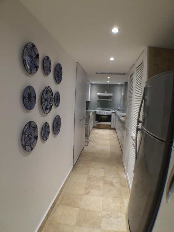 venta detpo. ph en excelente edificio en bahía de acapulco, playa privada