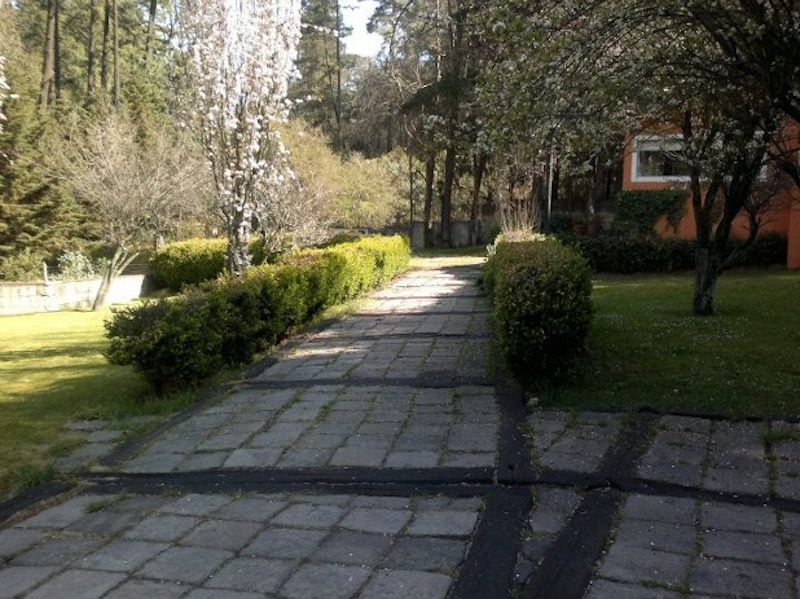 Acopilco Venta De Rancho/ Terreno Posible Uso De Suelo Para Escuela