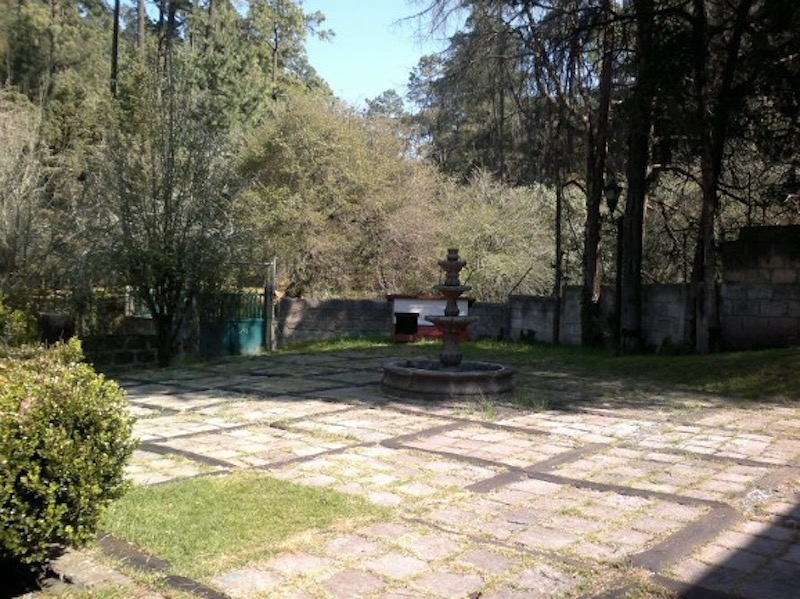 Acopilco Venta De Rancho/ Terreno Posible Uso De Suelo Para Escuela