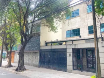 VENTA DE TERRENO EN POLANCO. CON USO SUELO PARA OFICINAS 