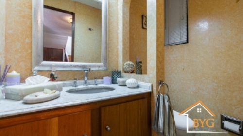 VENTA DE CASA EN LA HERRADURA EN CERRADA, CON SEGURIDAD
