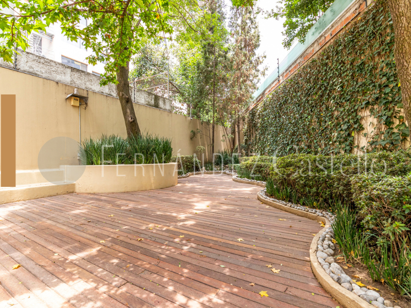 RENTA DE DEPARTAMENTO AMUEBLADO EN LAS LOMAS