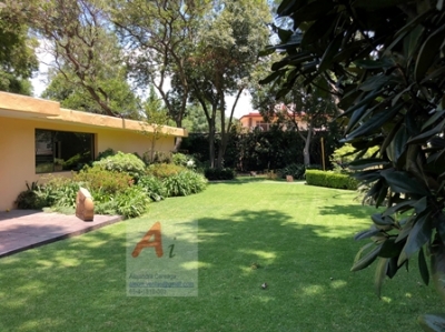 Casa en Venta en Lomas Hipódromo