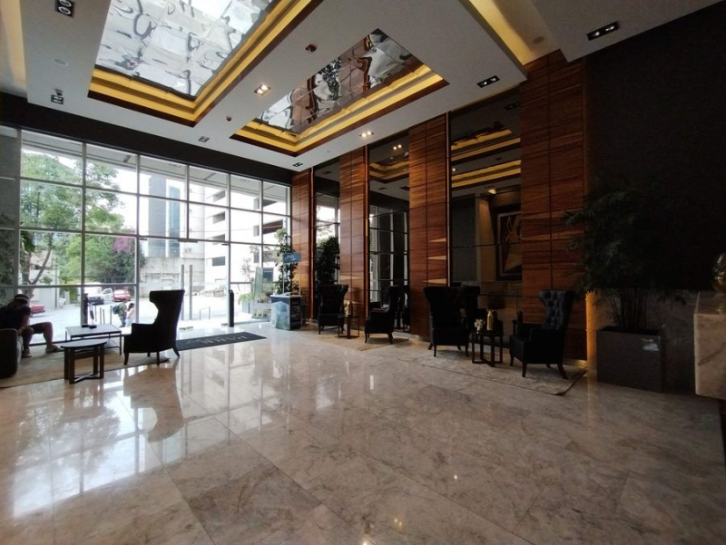 Renta Departamento en Park Pedregal, piso 12