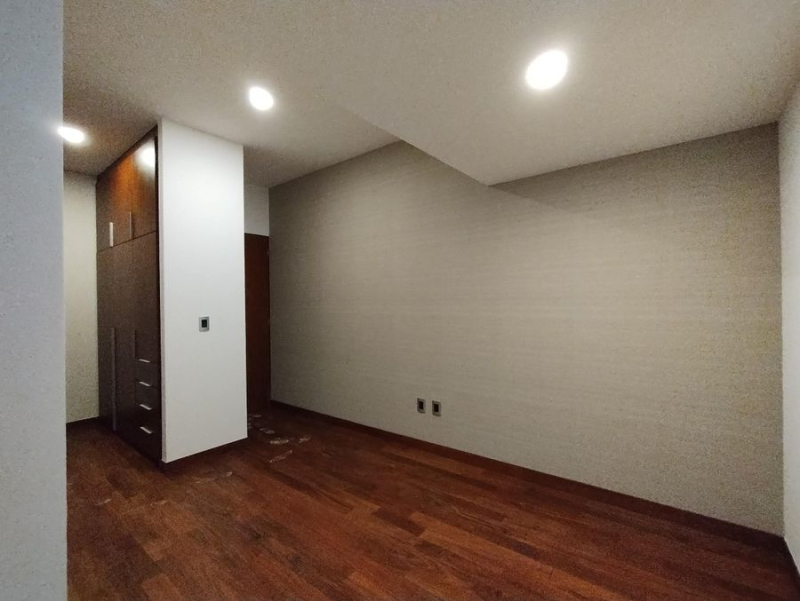 Renta Departamento en Park Pedregal, piso 12