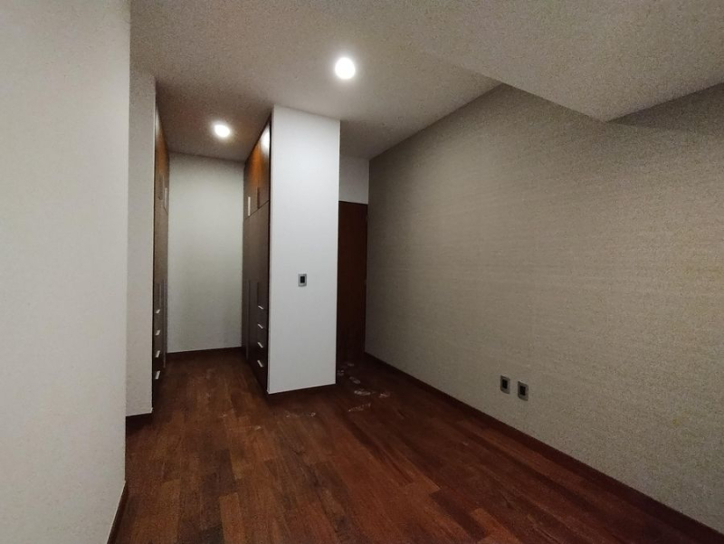 Renta Departamento en Park Pedregal, piso 12