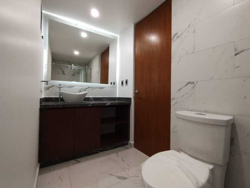 Renta Departamento en Park Pedregal, piso 12