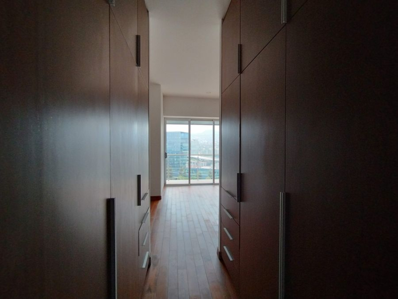 Renta Departamento en Park Pedregal, piso 12