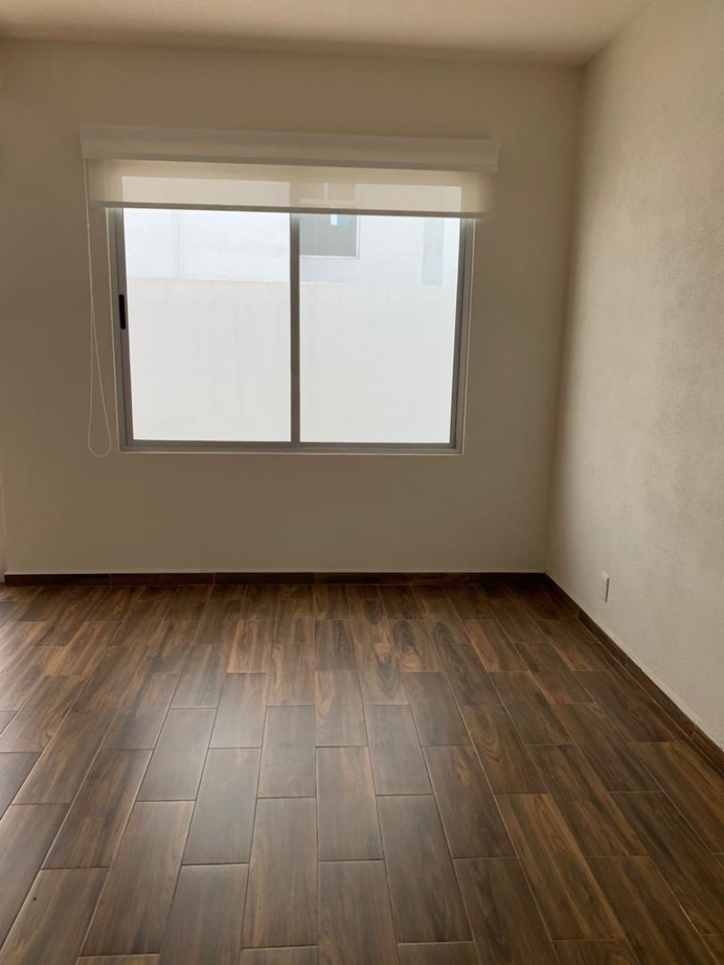 Casa en Renta en Puerta del Encinar  Bosque Real 