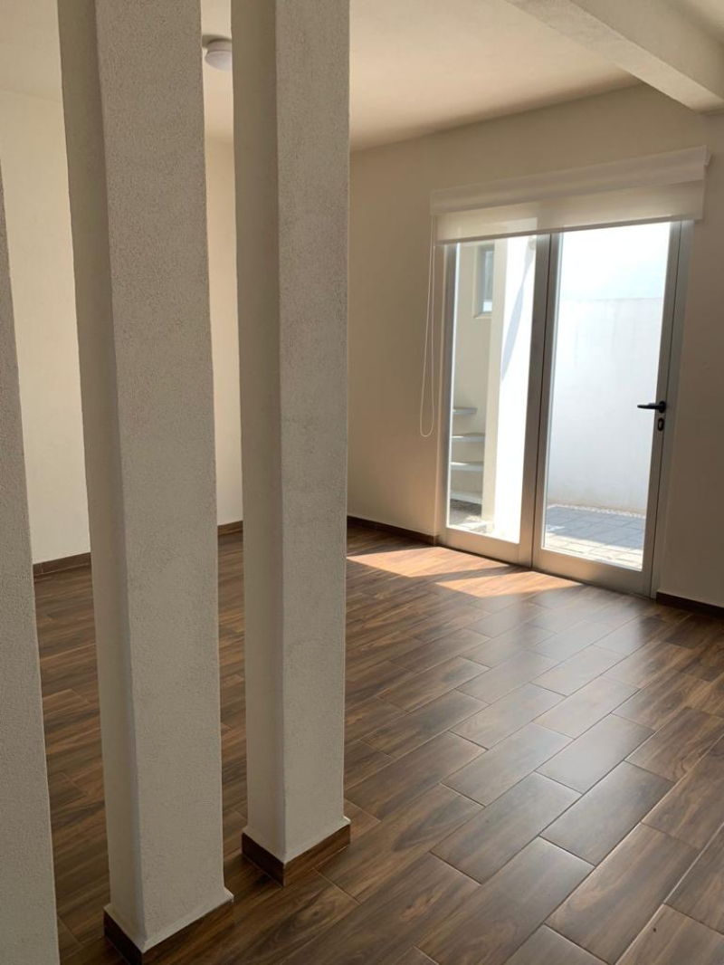 Casa en Renta en Puerta del Encinar  Bosque Real 