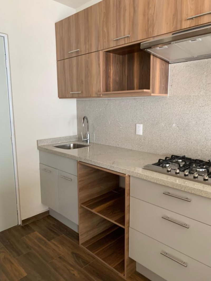 Casa en Renta en Puerta del Encinar  Bosque Real 