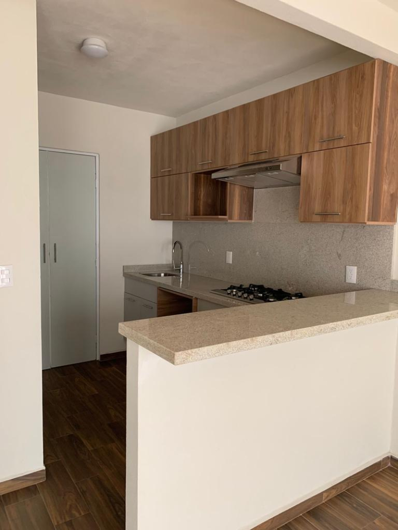 Casa en Renta en Puerta del Encinar  Bosque Real 