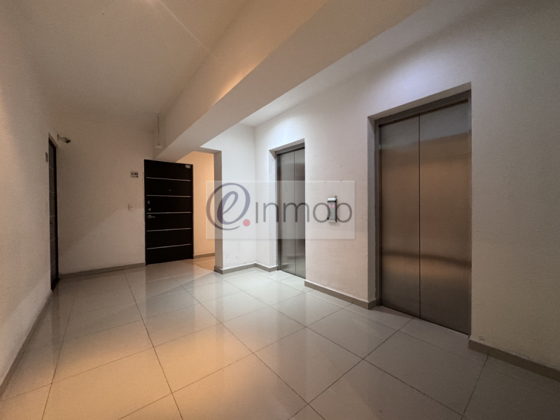 Renta Departamento 2 Recámaras, Espacio San Isidro