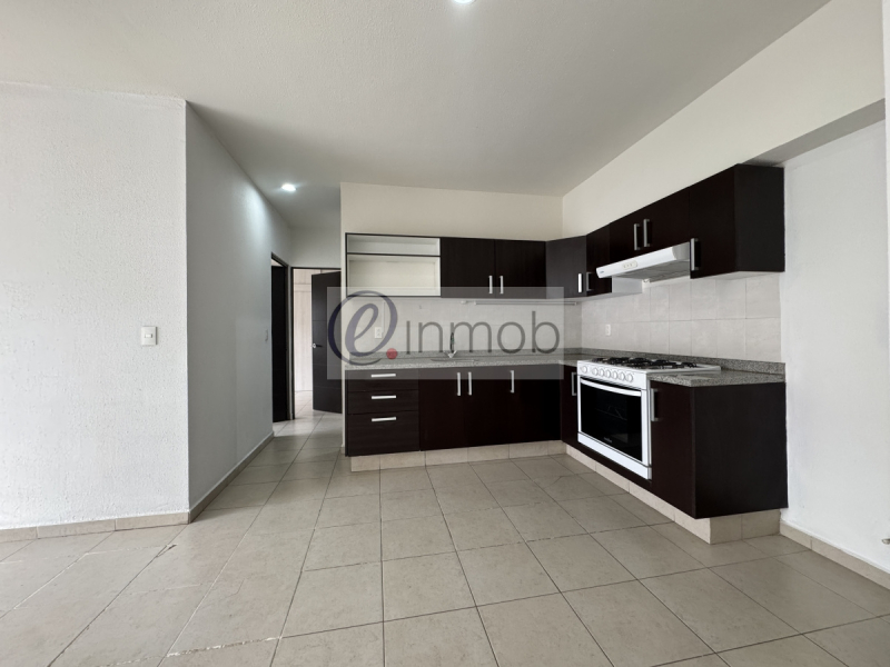 Renta Departamento 2 Recámaras, Espacio San Isidro