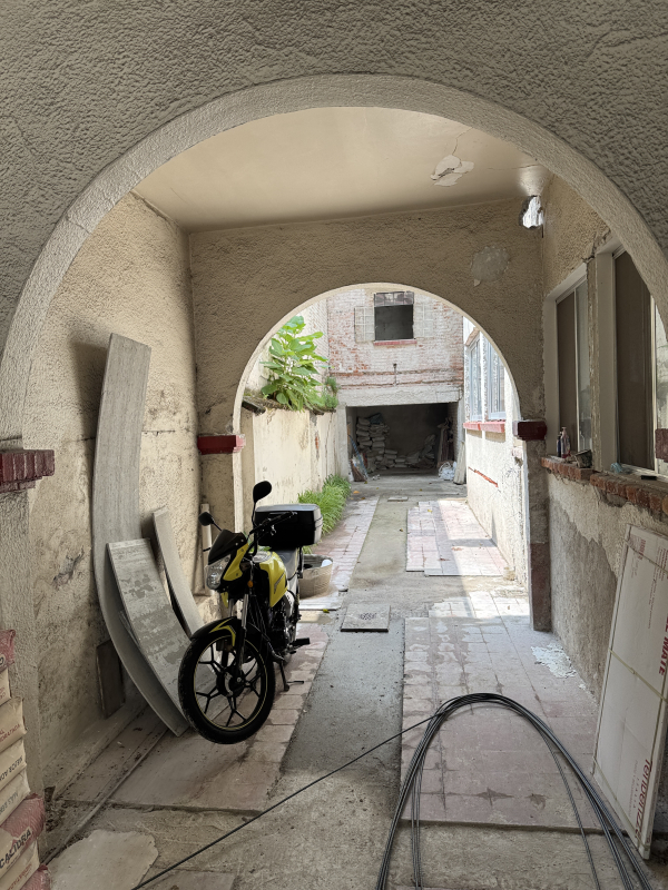 VENDE CASA EN  ROMA SUR.CATALOGA Con Uso De Suelo Mixto A  EXCELENTE UBICACION