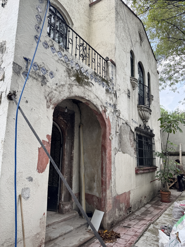 VENDE CASA EN  ROMA SUR.CATALOGA Con Uso De Suelo Mixto A  EXCELENTE UBICACION