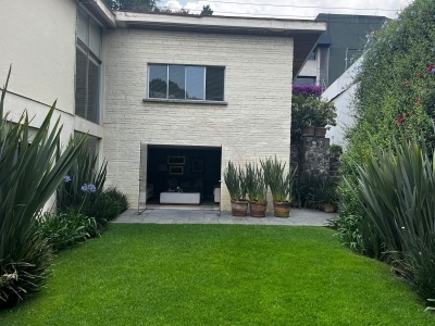 Venta de casa en Lomas de Tecamachalco