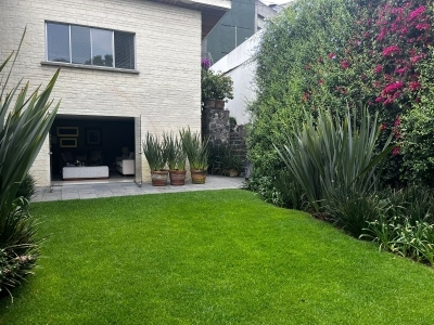 Venta de casa en Lomas de Tecamachalco