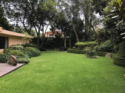 CASA EN VENTA LOMAS HIP�?DROMO