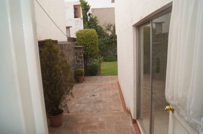 CASA EN VENTA LA HERRADURA