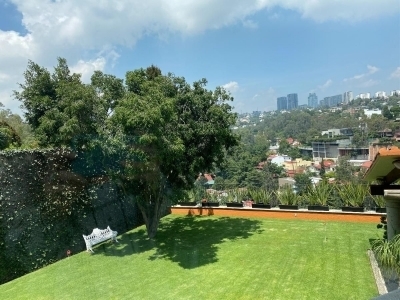 CASA EN VENTA LOMAS DE BEZARES