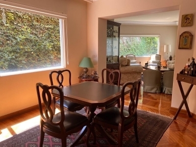 CASA EN VENTA LOMAS DE BEZARES