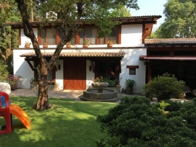 CASA EN CONDOMINIO EN VENTA,  a 10 minutos de Santa FE y a  15 del Pedregal