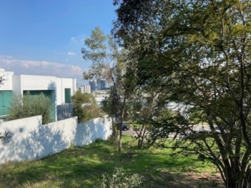 Terreno En Venta En Los Frailes En Zapopan