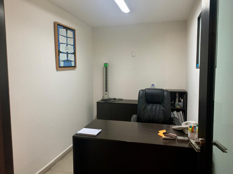 Del Valle Oficina Amueblada  Renta 