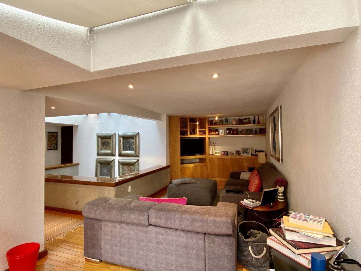 CASA EN VENTA EN LA HERRADURA