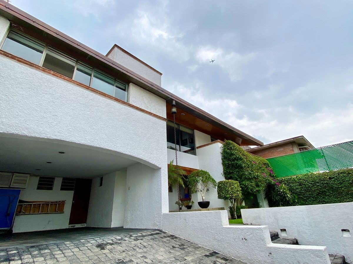 CASA EN VENTA EN LA HERRADURA